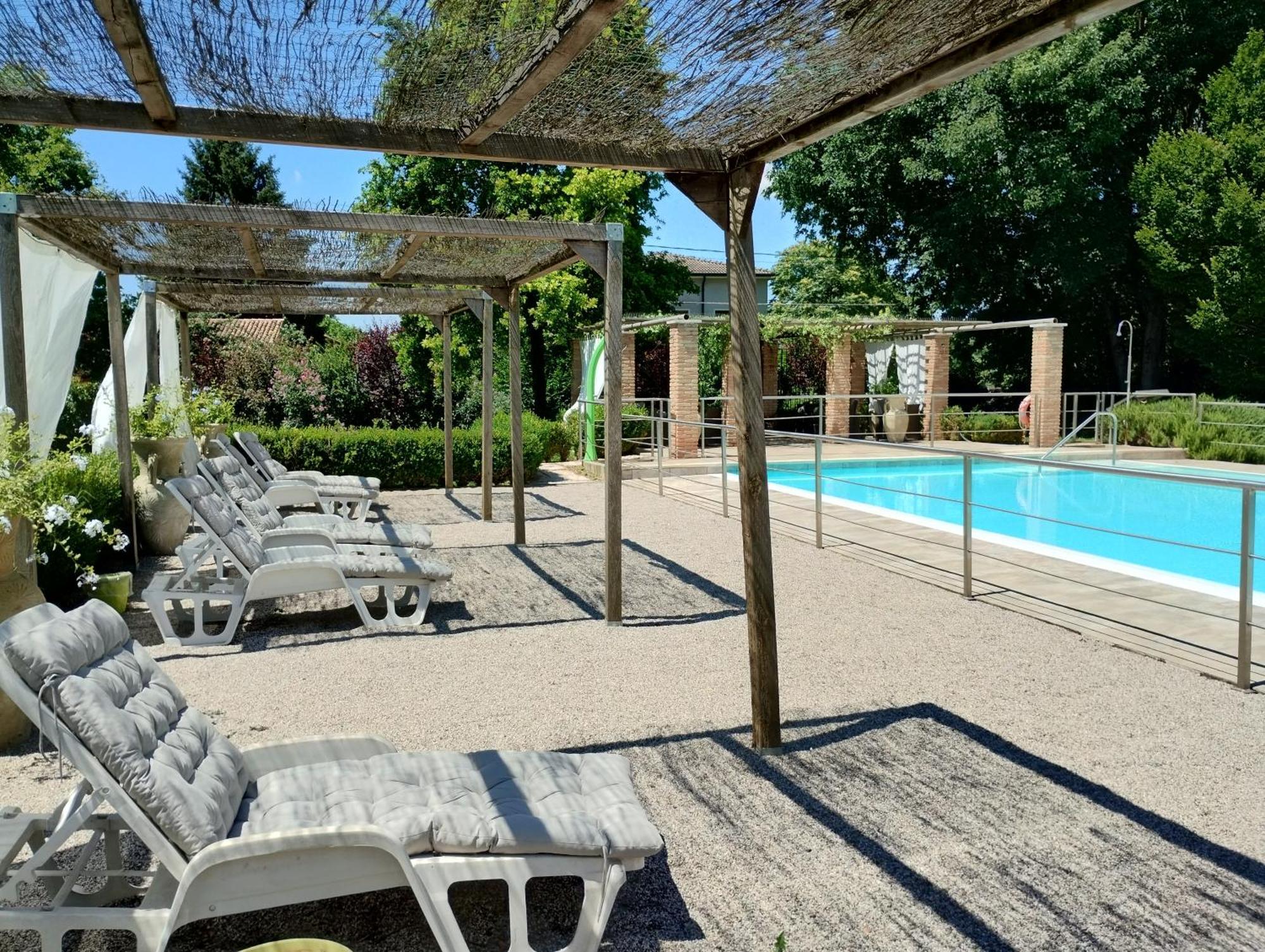 Casazze Dream Bed & Breakfast
